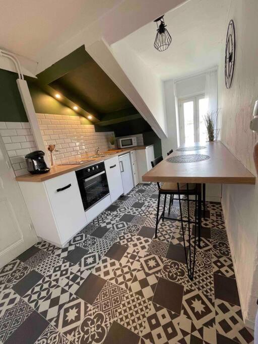 Studio Cosy, En Centre, Proche Gare, Vue Degagee 발랑스 외부 사진